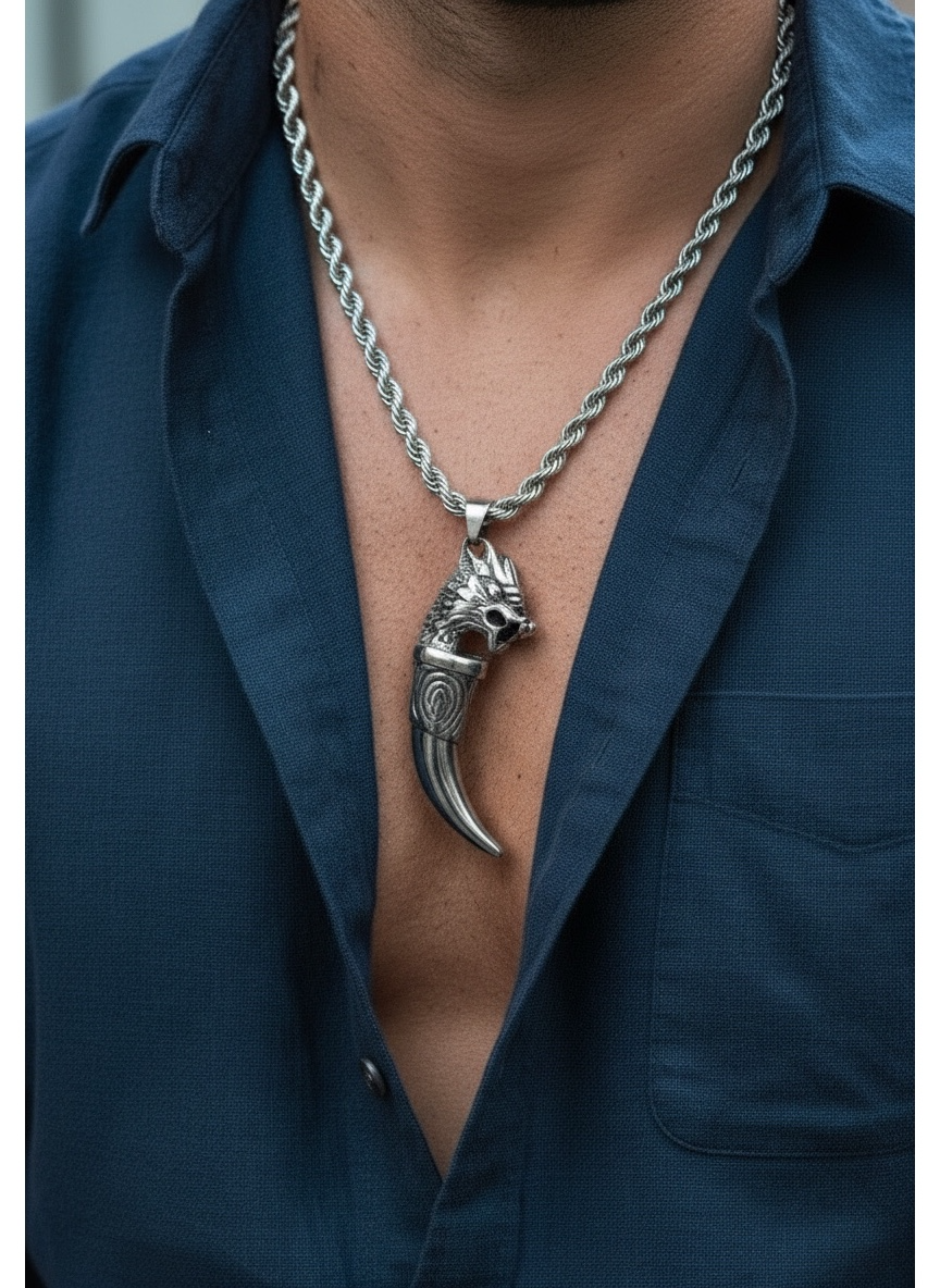 Collar Vikingo de Acero con Cabeza de Lobo y Colmillo