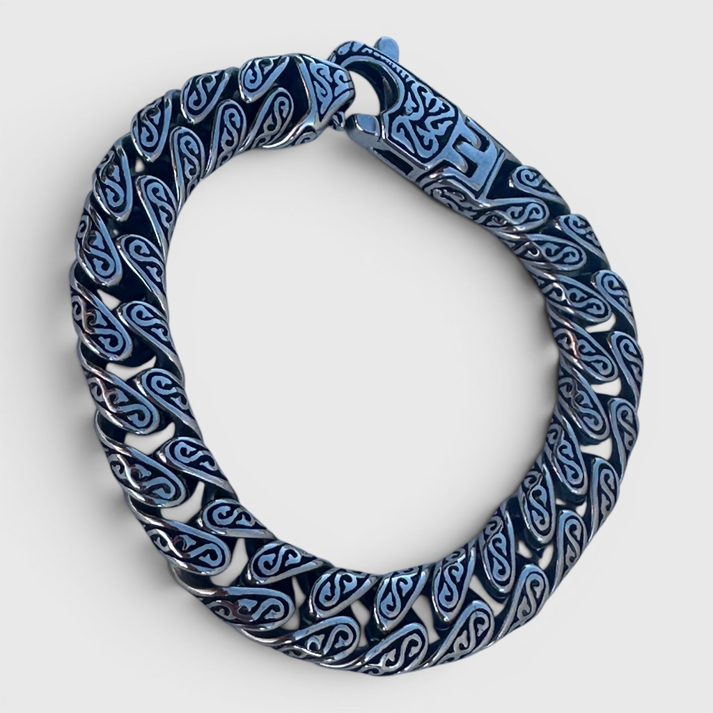 Pulsera de Acero con Eslabones Cubanos Grabados de 12 mm