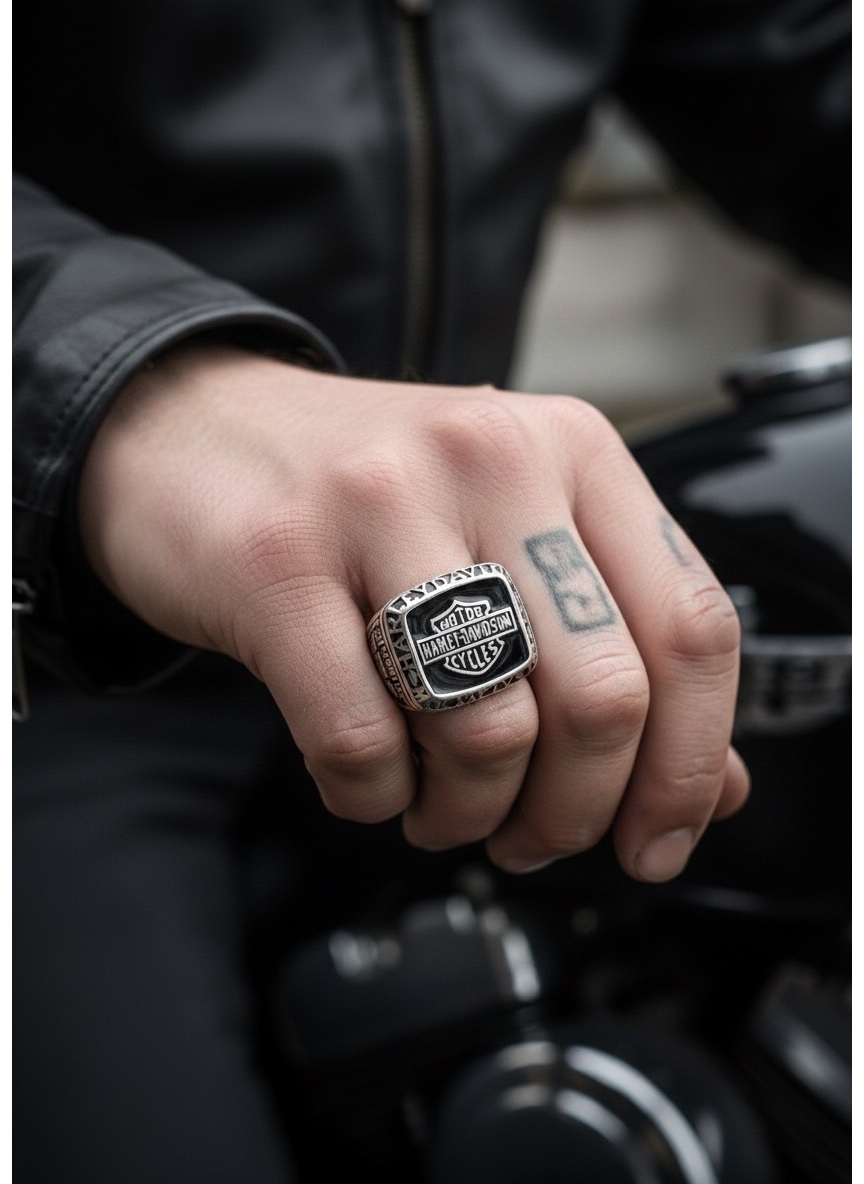 Anillo Motero de Acero – Espíritu Libre al Estilo Harley Davidson