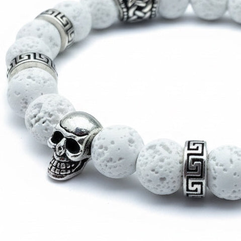 Pulsera de Lava Volcánica Blanca con Calavera – Energía y Estilo en Cada Detalle