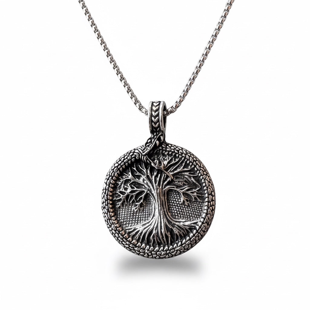 Collar Nórdico Vikingo – Árbol de la Vida & Brújula Vegvísi