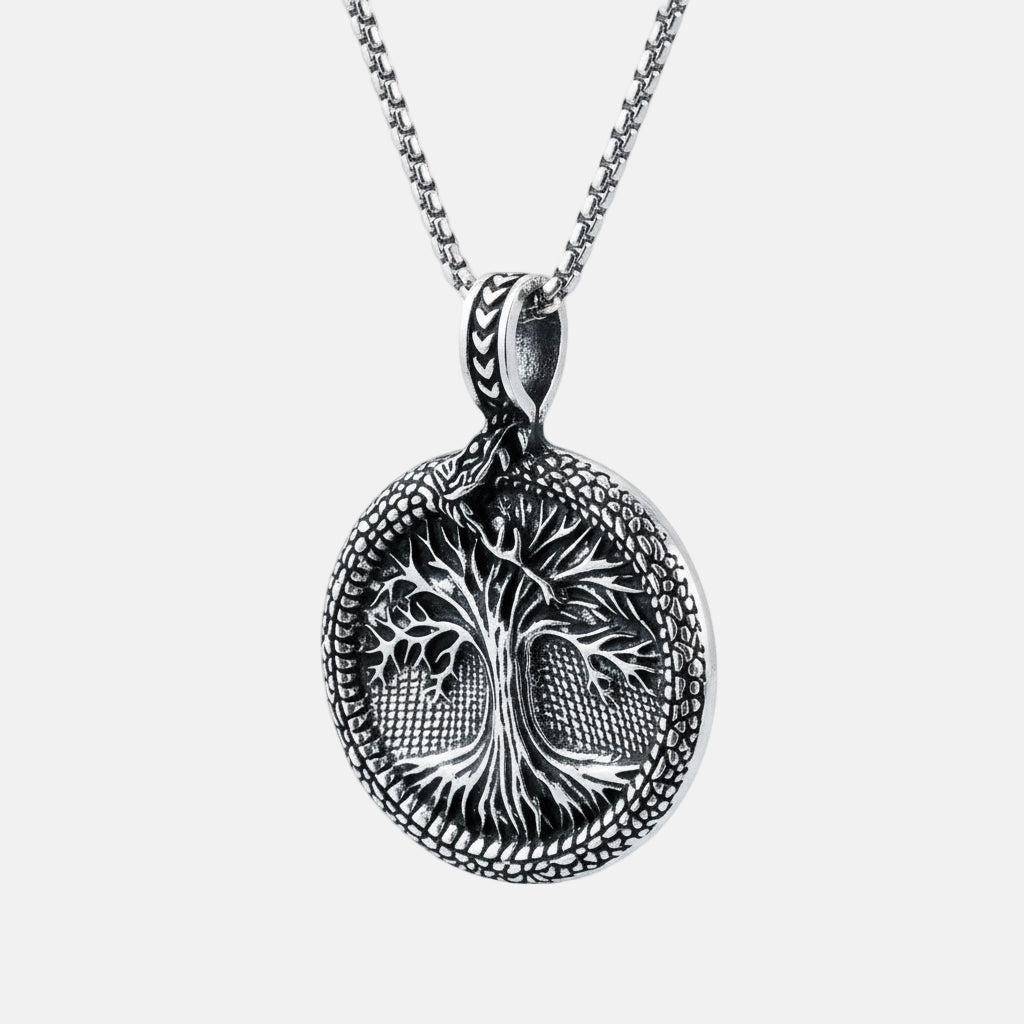 Collar Nórdico Vikingo – Árbol de la Vida & Brújula Vegvísi