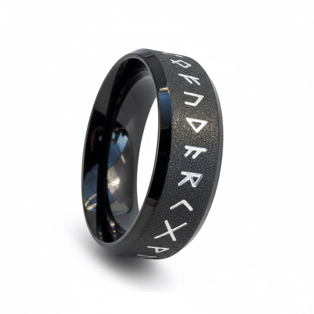 Anillo Vikingo de Acero de Titanio con Runas Grabadas