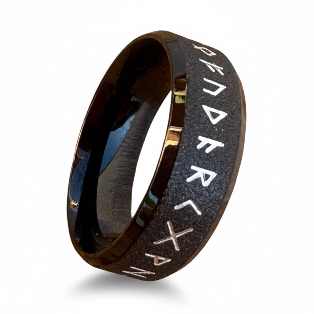 Anillo Vikingo de Acero de Titanio con Runas Grabadas