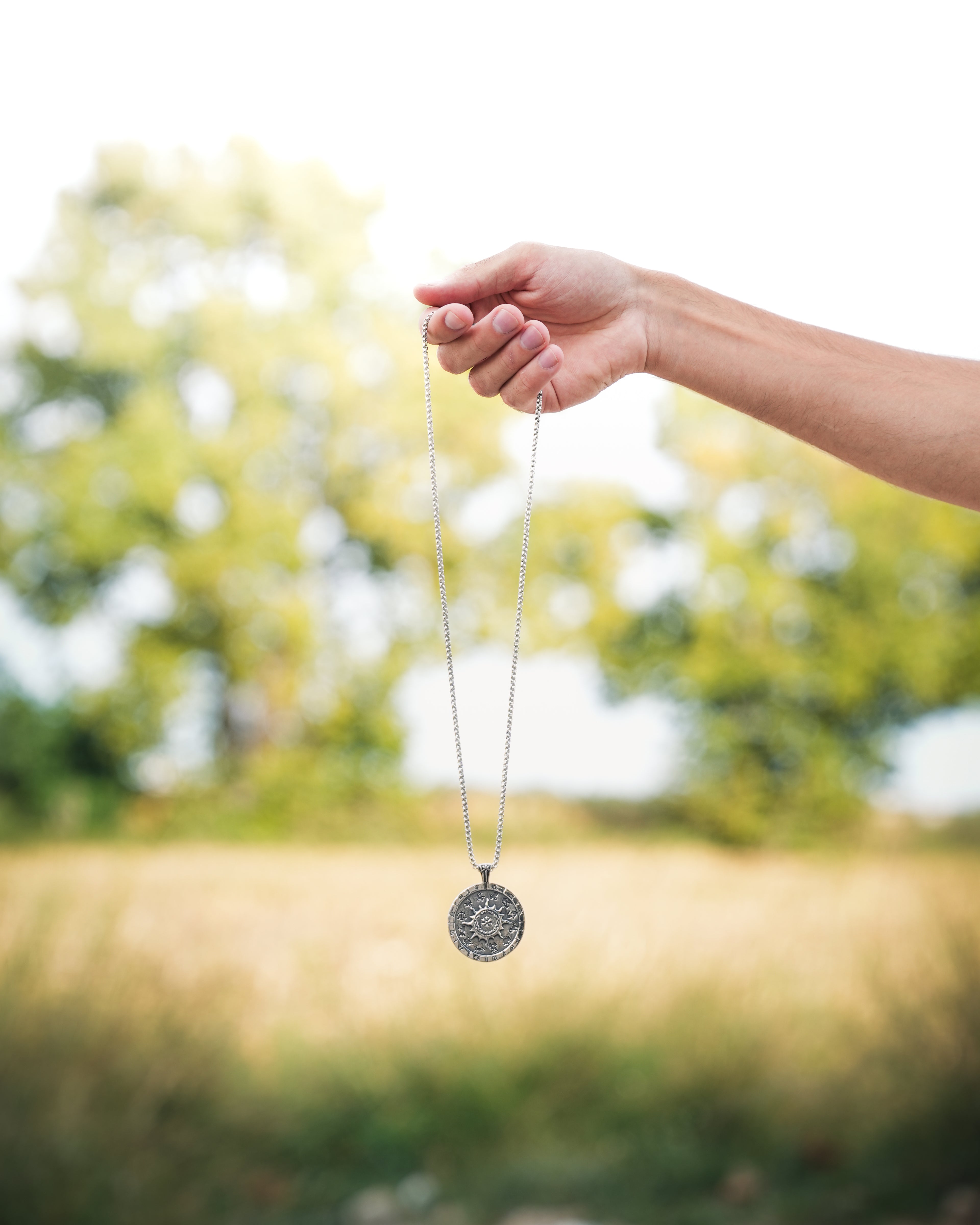 Colgante Zodiacal de Acero Inoxidable