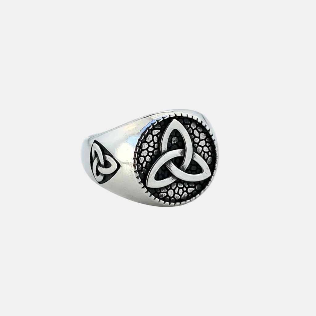 Anillo Vikingo de Acero de Titanio con Valknut
