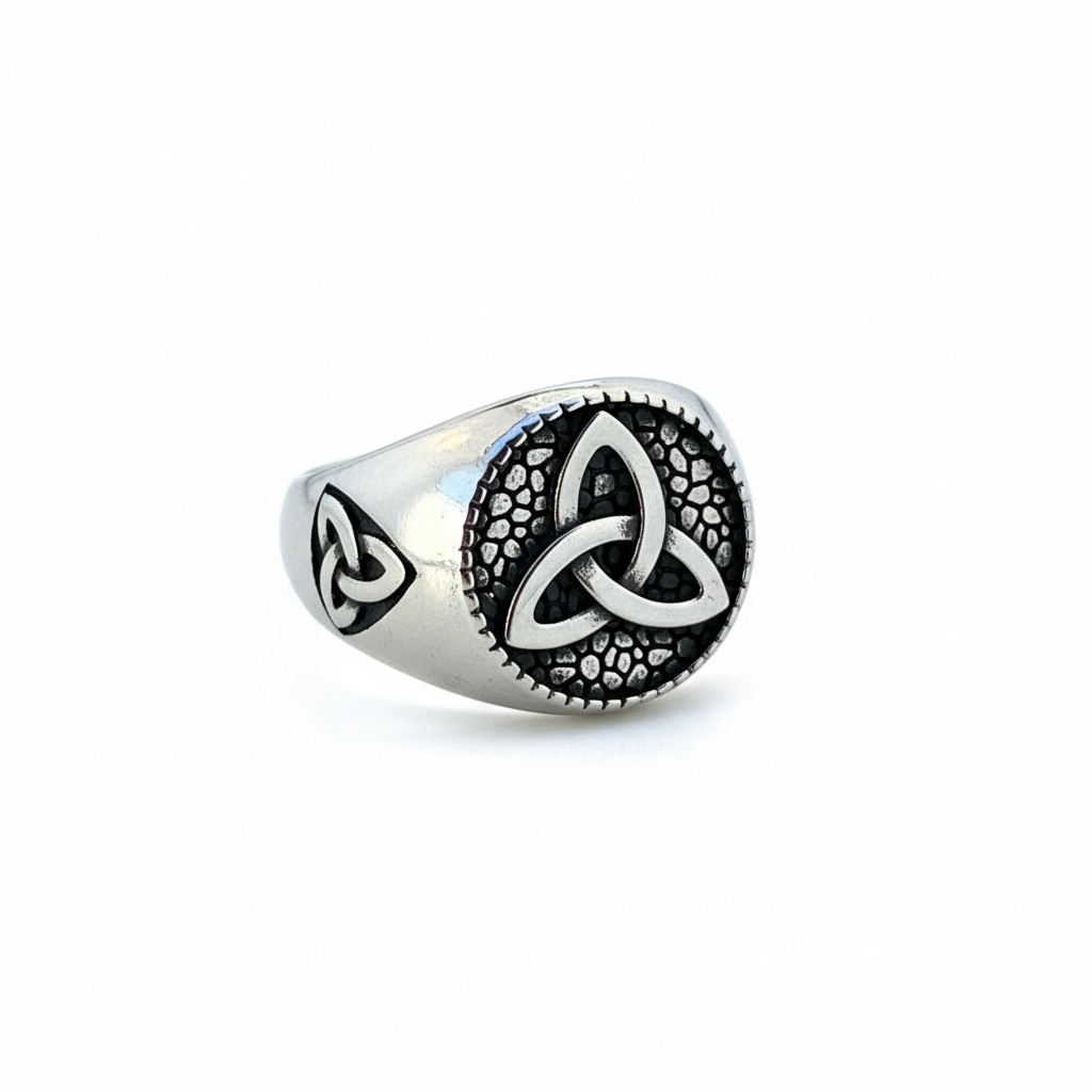 Anillo Vikingo de Acero de Titanio con Valknut