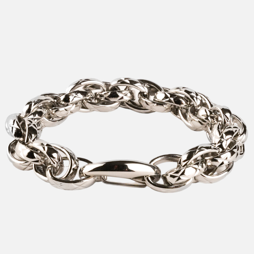 Pulsera de Acero Inoxidable con Eslabones Grabados
