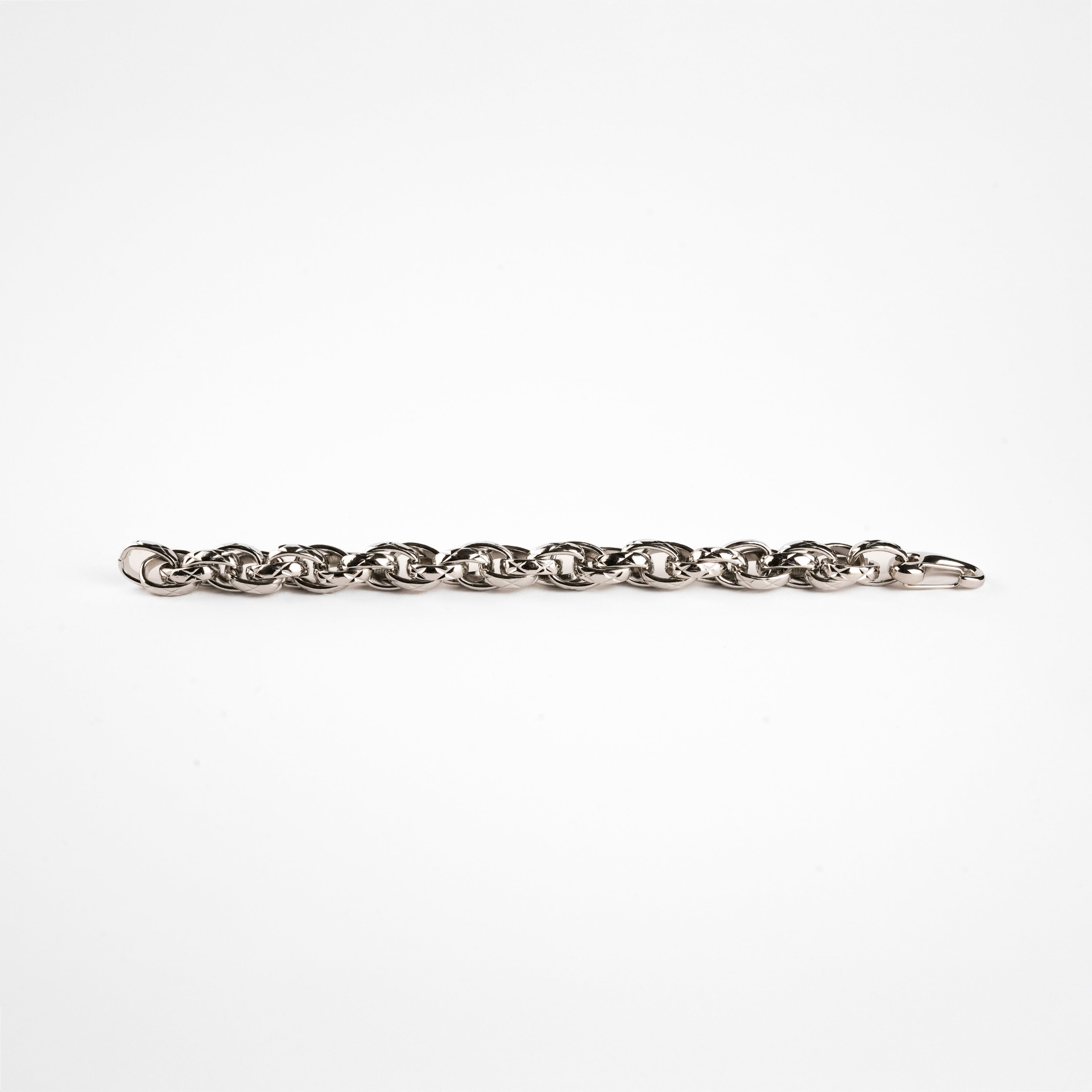 Pulsera de Acero Inoxidable con Eslabones Grabados