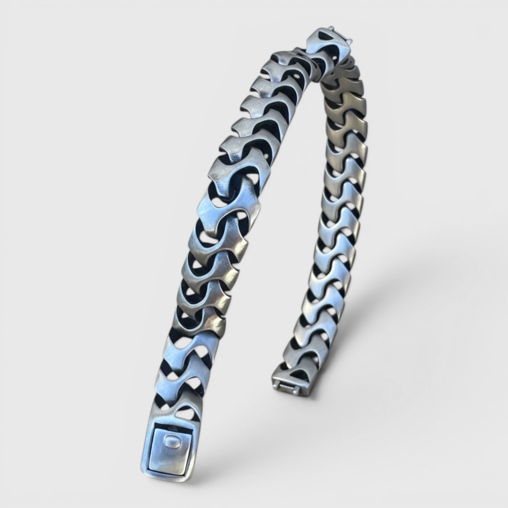 Pulsera de Acero Inoxidable de 18mm – Estilo Robusto y Moderno