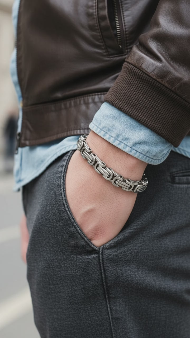 Pulsera Moderna y Elegante de Acero de Titanio – Diseño Bicolor