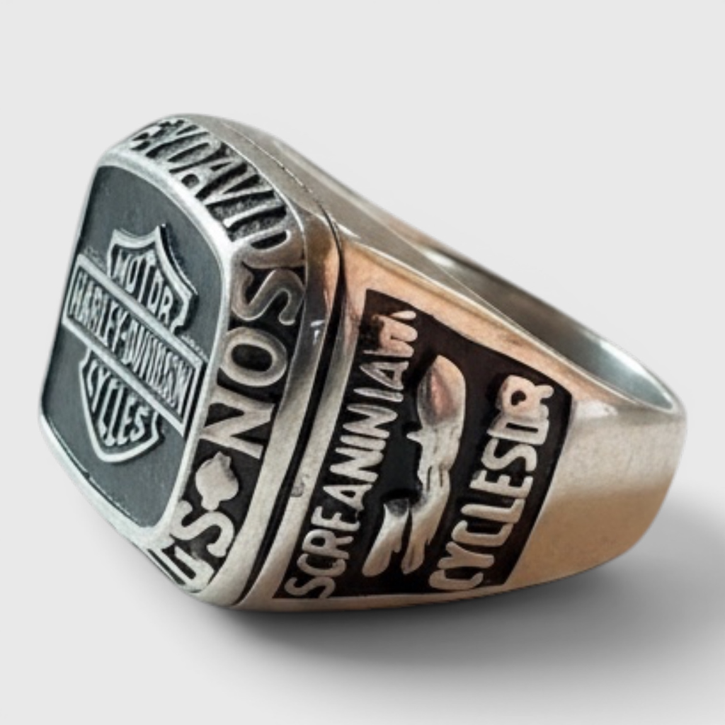 Anillo Motero de Acero – Espíritu Libre al Estilo Harley Davidson